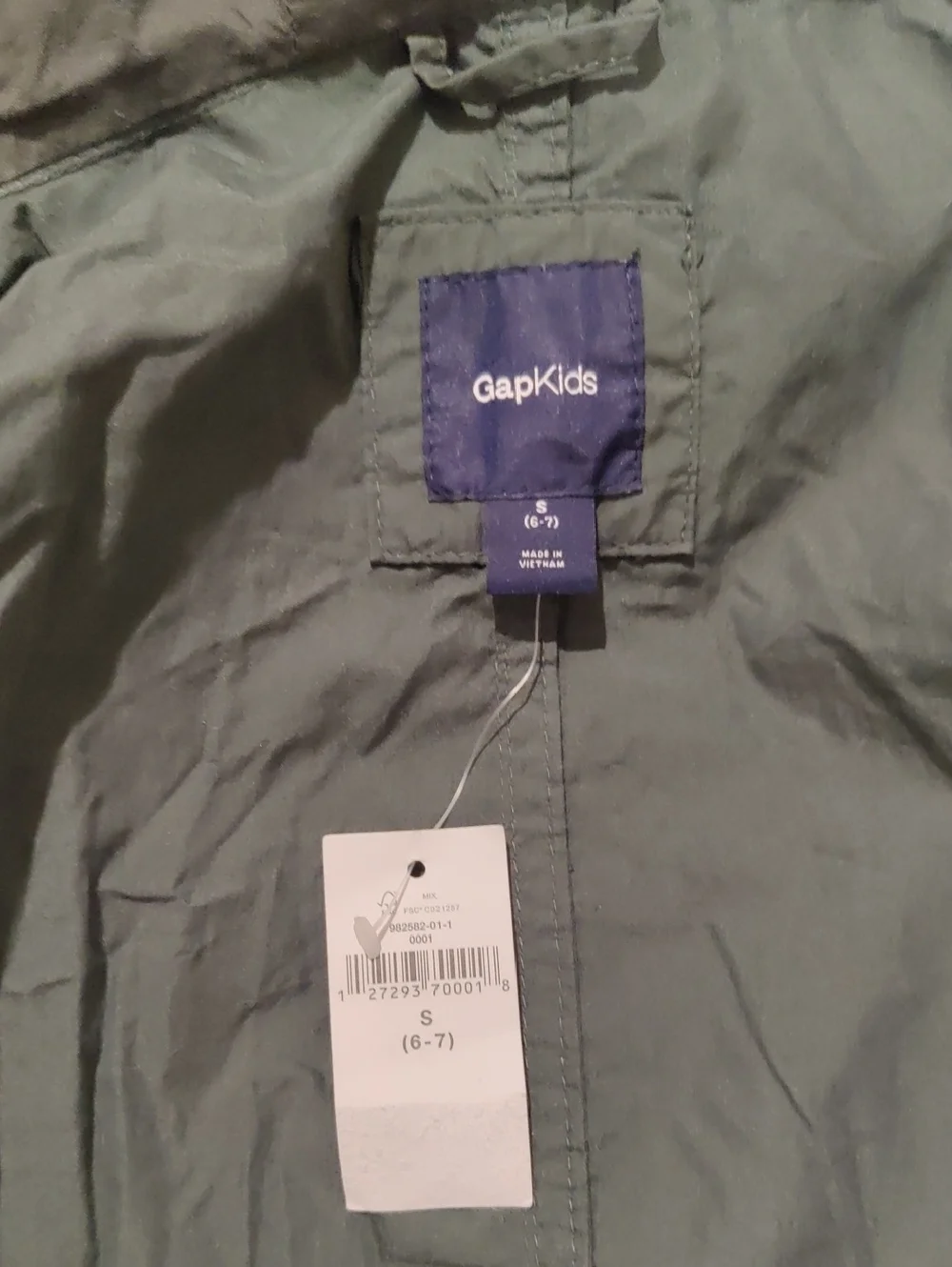 New!GAP Hooded Girls Lightweight Utilitycore Windbreaker Jacket in Olive Green
